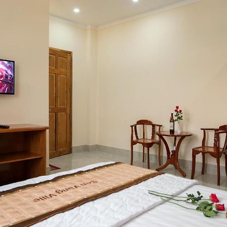 Sen Vàng Ville Hotel Phú Quốc Extérieur photo