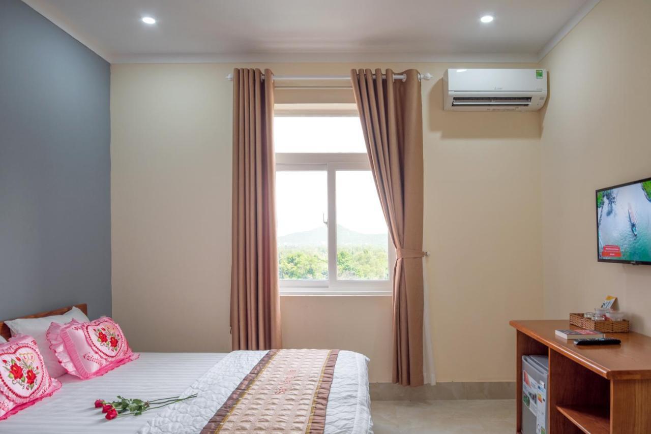 Sen Vàng Ville Hotel Phú Quốc Extérieur photo